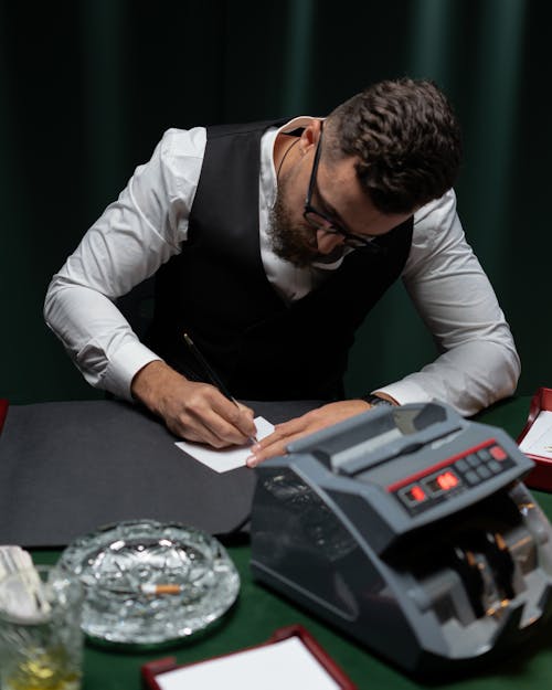 Pagabet Botswana Online Casino: Guide To Slots, Gambling, And Online Gaming